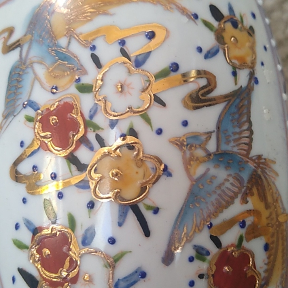 Vintage Chinese Vase close to 7" hand painted beautiful piece no damage - Picture 7 of 8